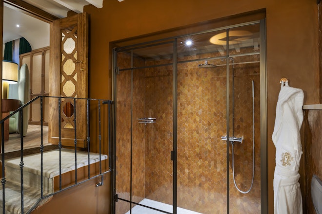 Suite - Bathroom