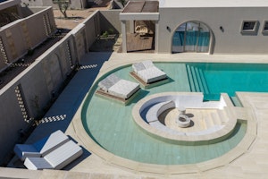Royal Villa
