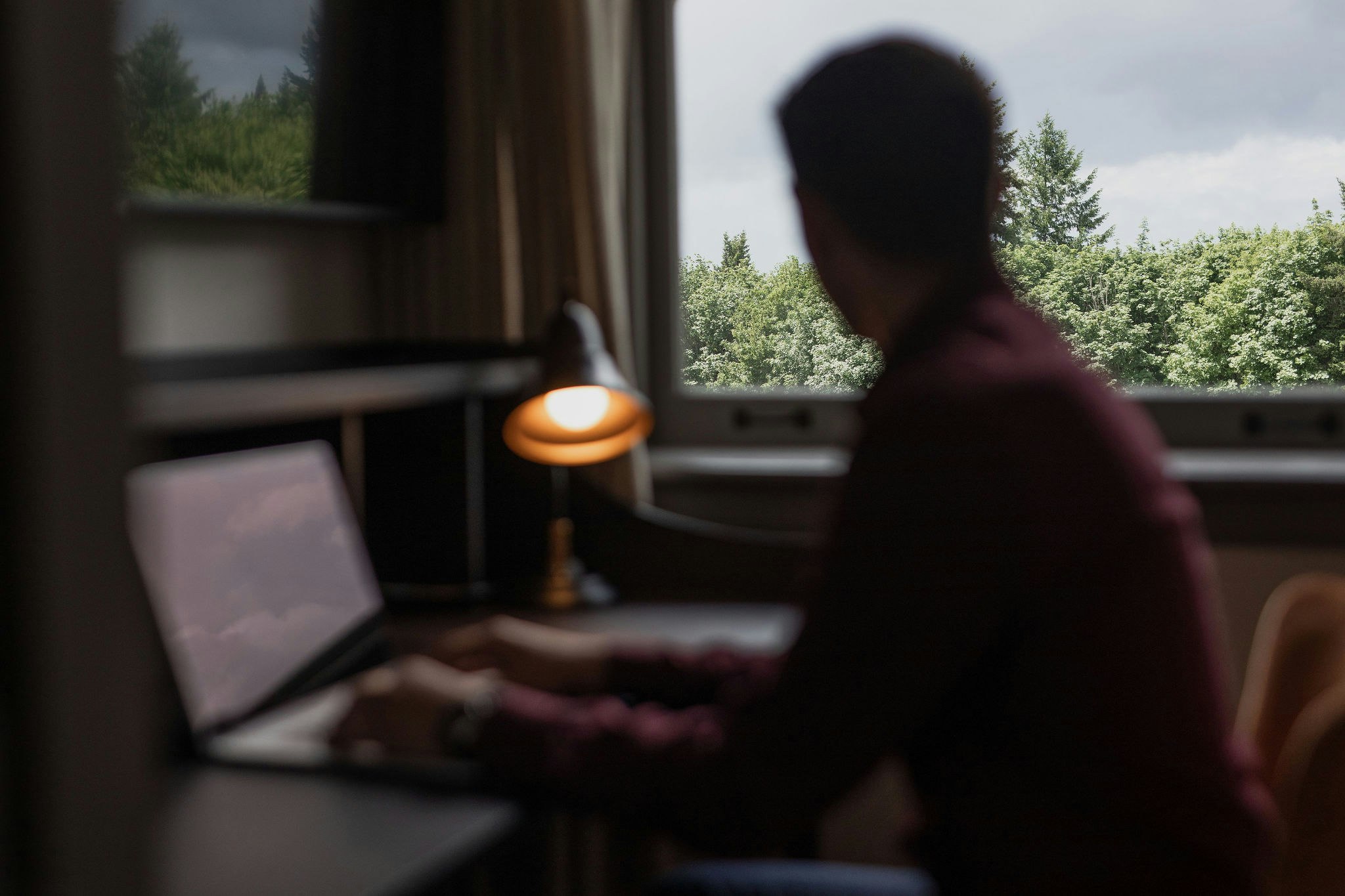 Looking Out Window - Classic King_Queen