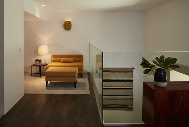 Bairro Alto Mezzanine Suite - Living Area