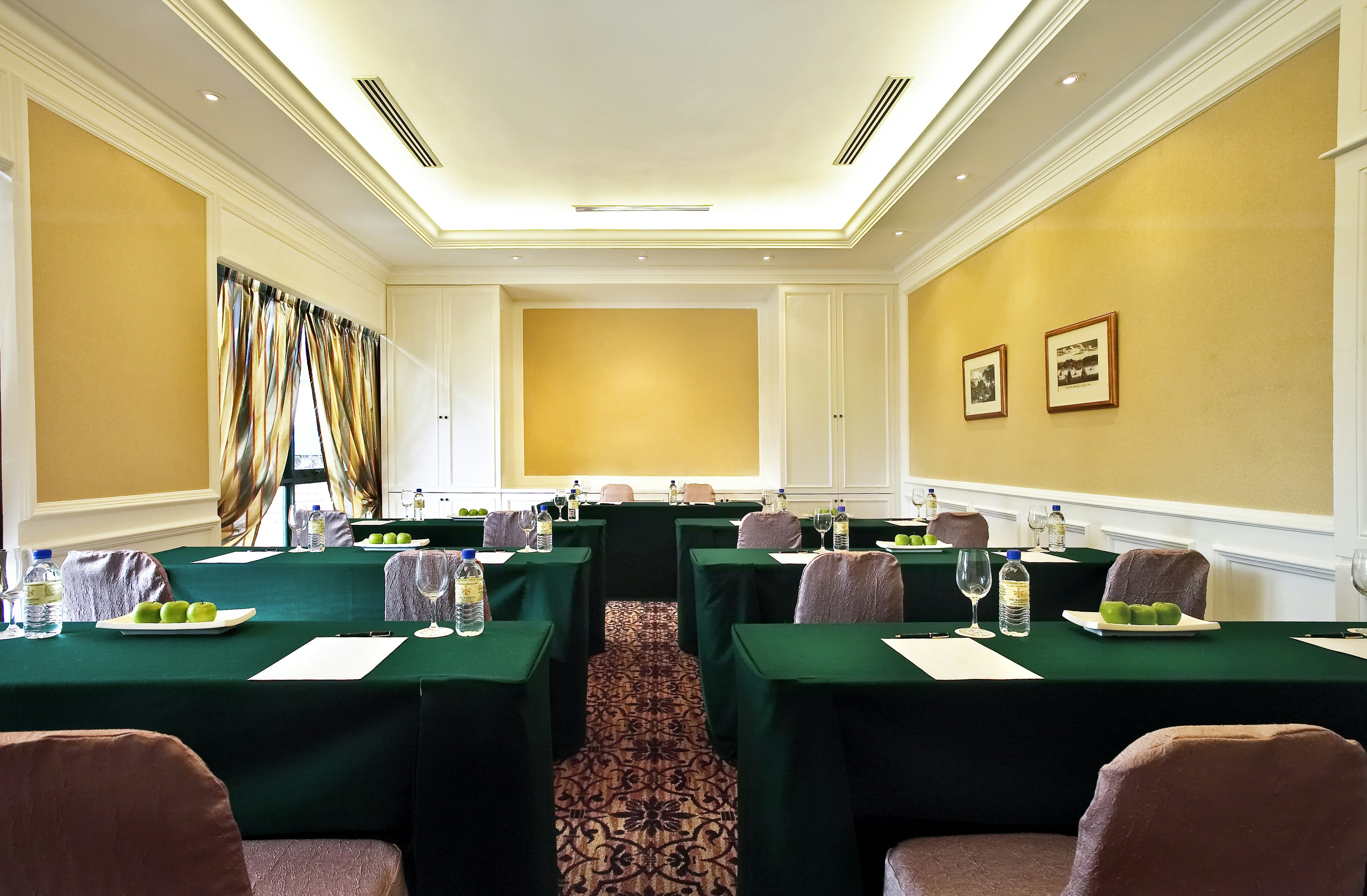 Meeting Room - Classroom Set-Up