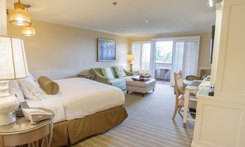 Mansion Wing Premier King ADA Accessible