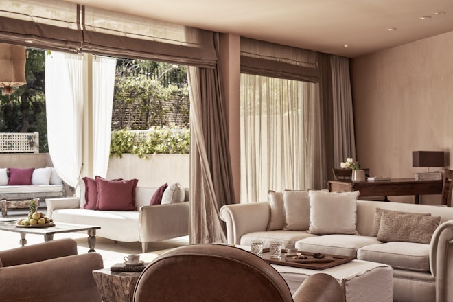 Grand Terrace Suite - Living Area