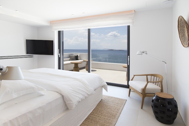 The Villa - Bedroom