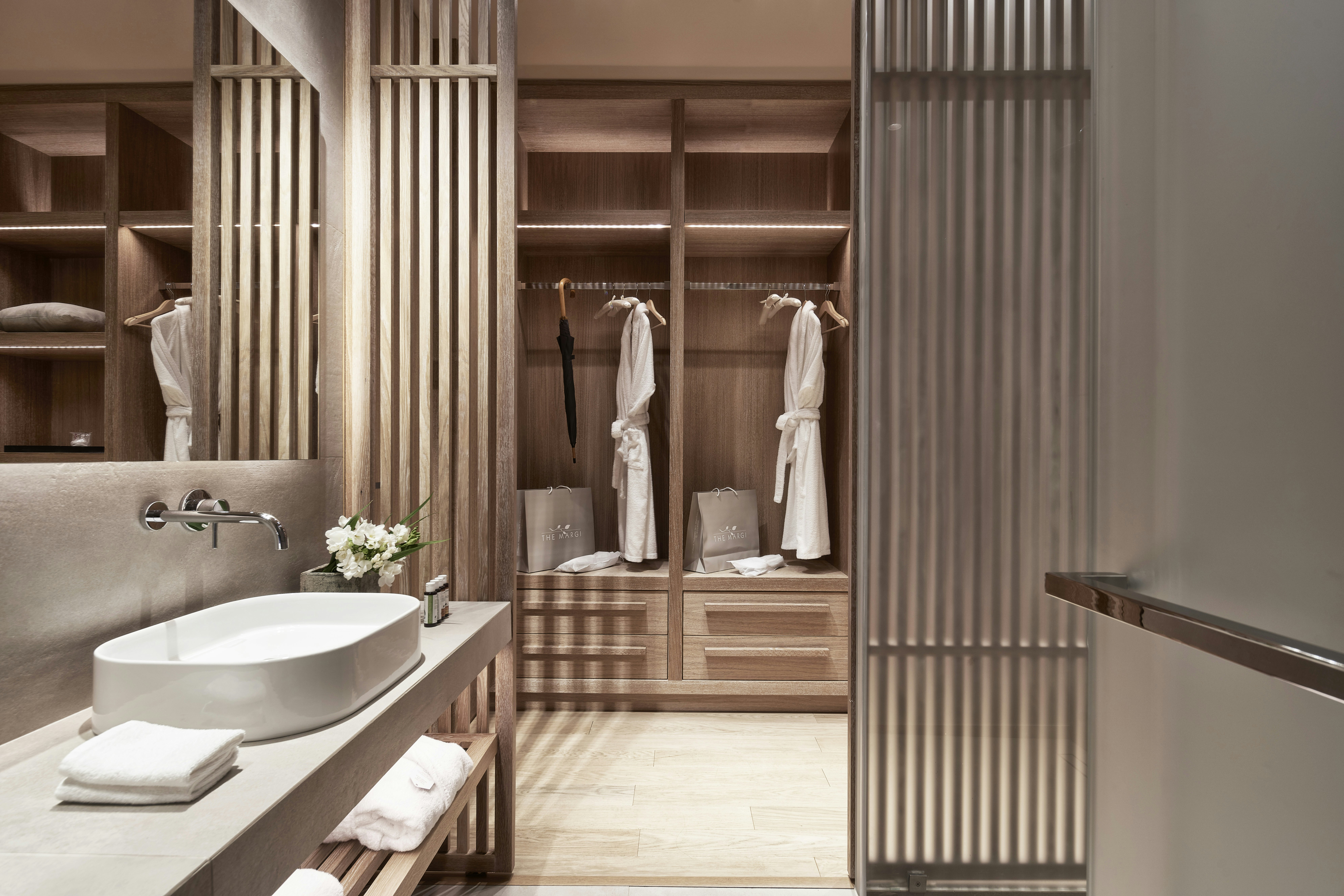 Premium Suite - Bathroom