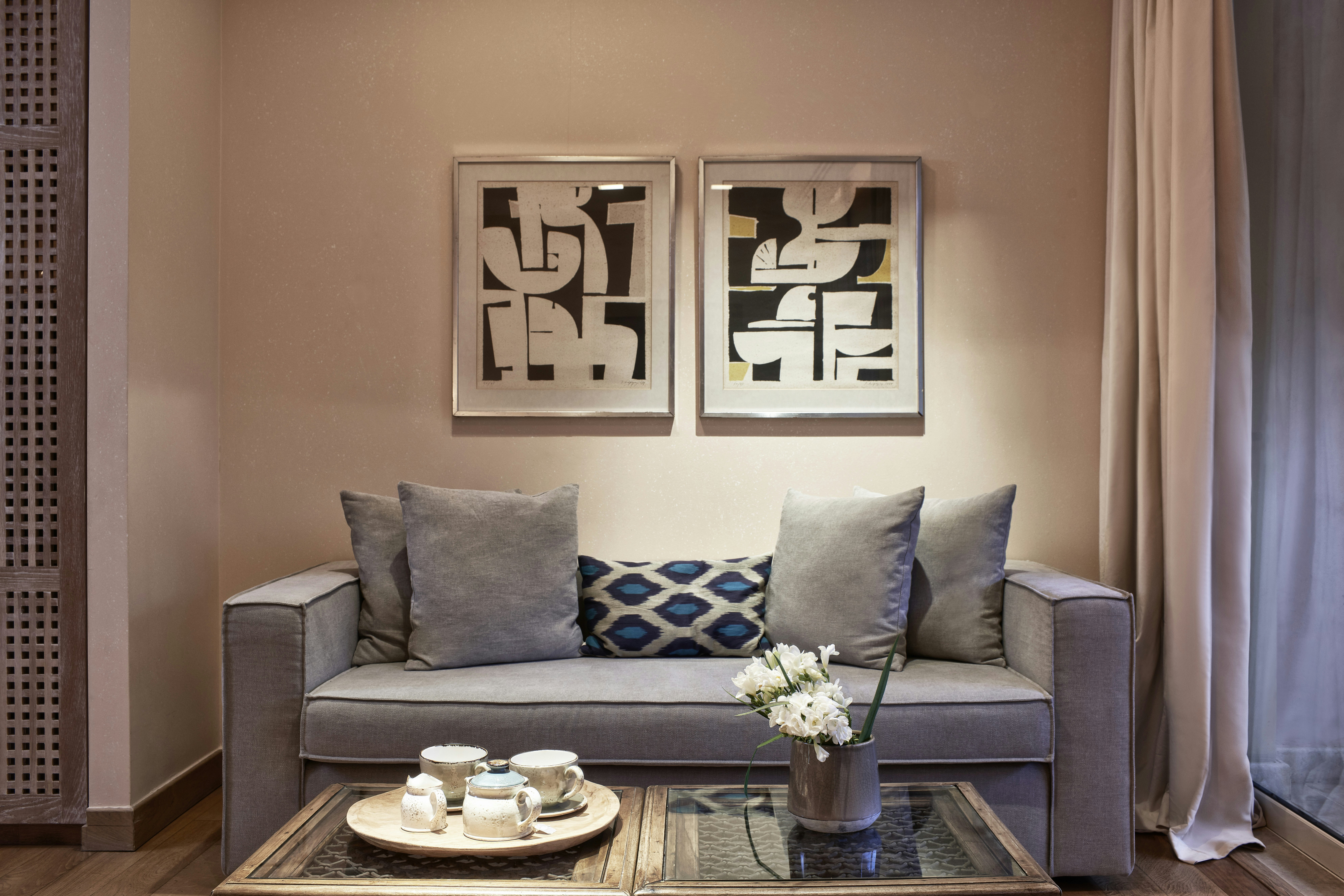 Junior Suite - Living Area