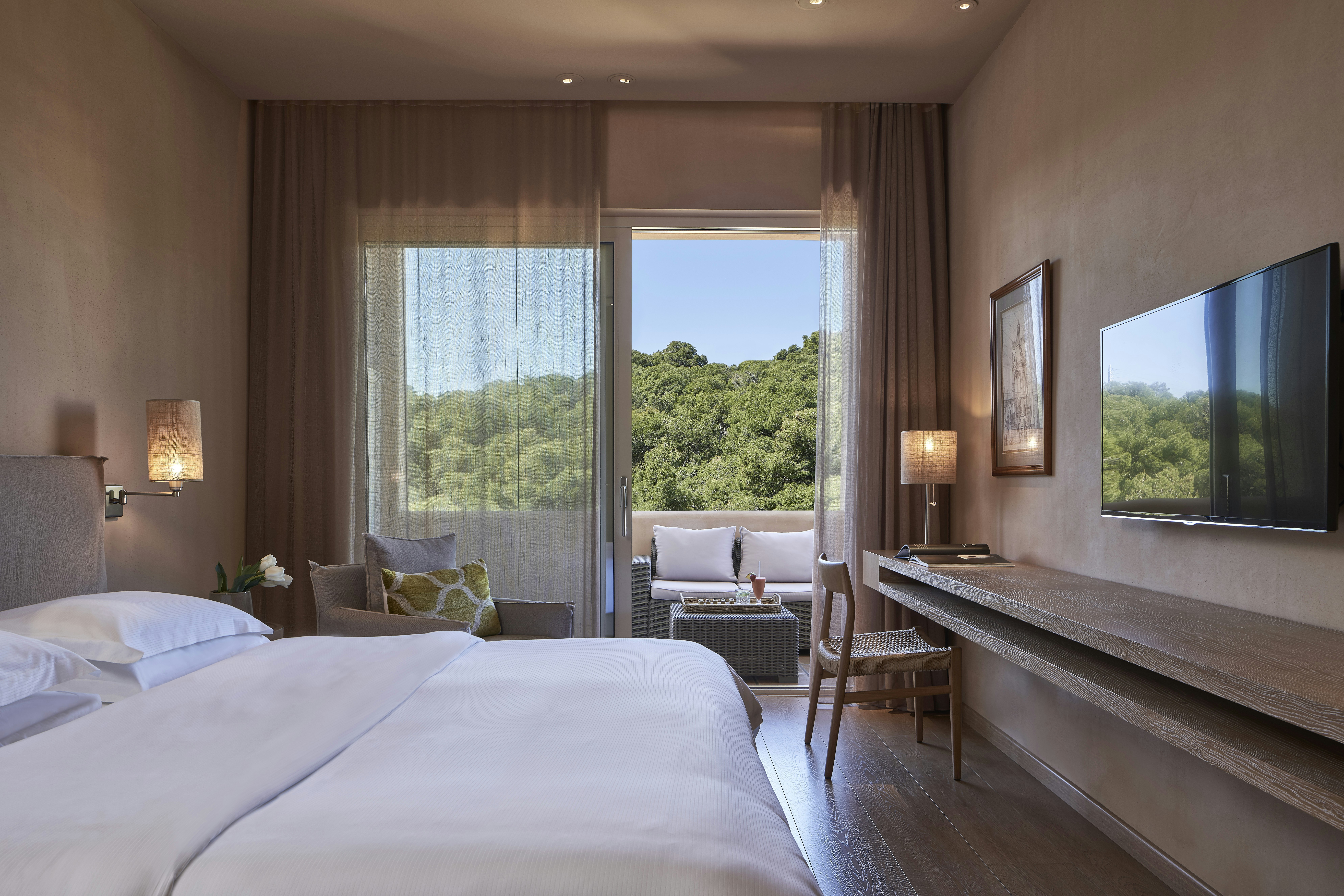 Superior Room - Bedroom