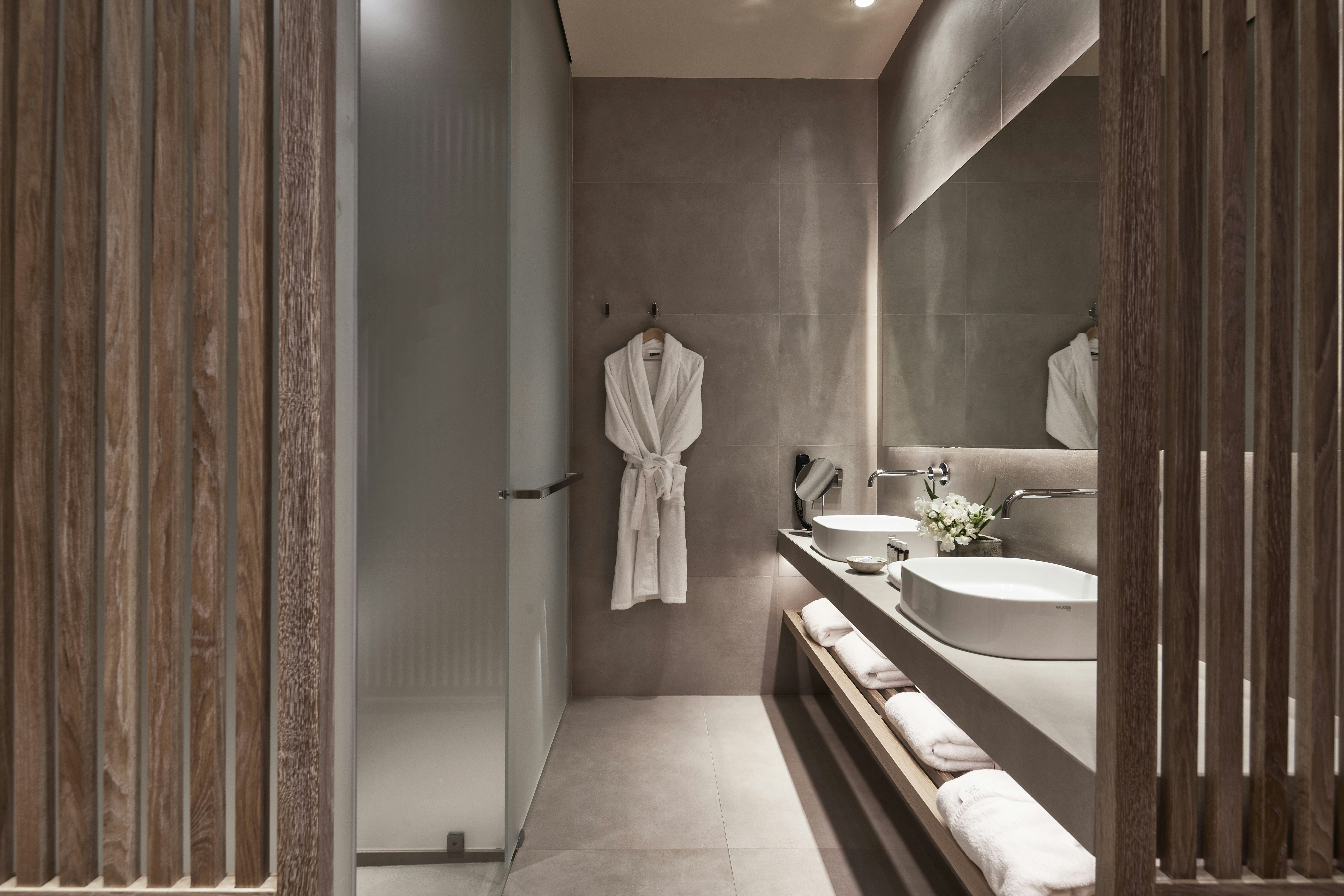 Premium Suite - Bathroom