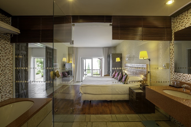 Sun Set Suite