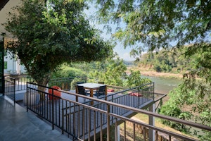 Sunset Namkhan - Deck Overlooking River