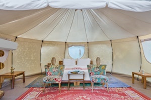 Explorer - Living Area