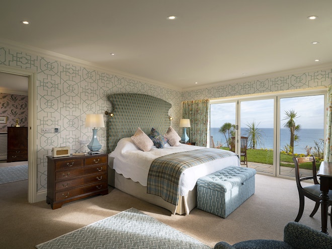 Luxury Suite