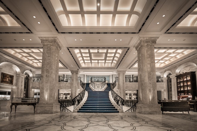 Lobby – Staircase