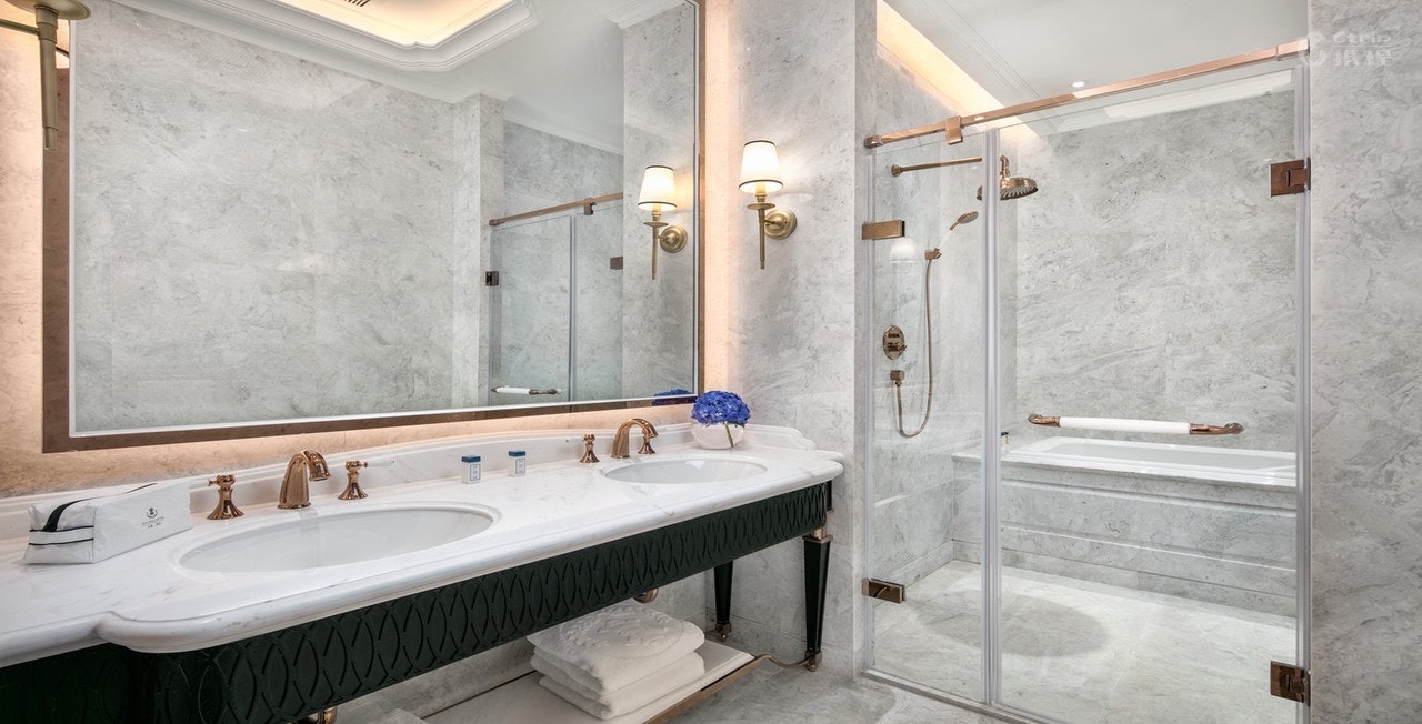 The New jingli suite bathroom