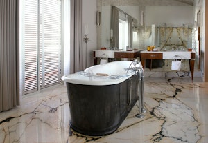 Penthouse Suite Bathroom