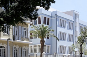 Nachmani Exterior