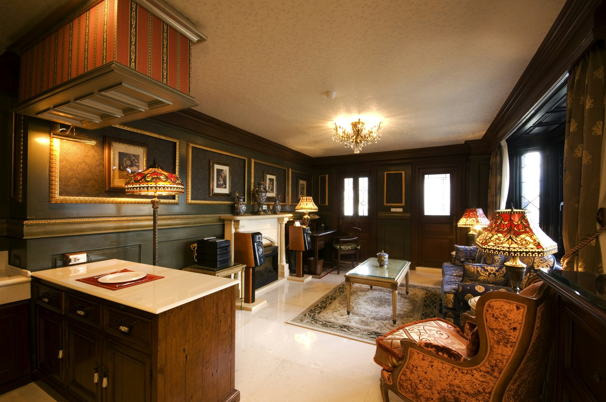 Fantasia Suite One Double Bed - Living Area