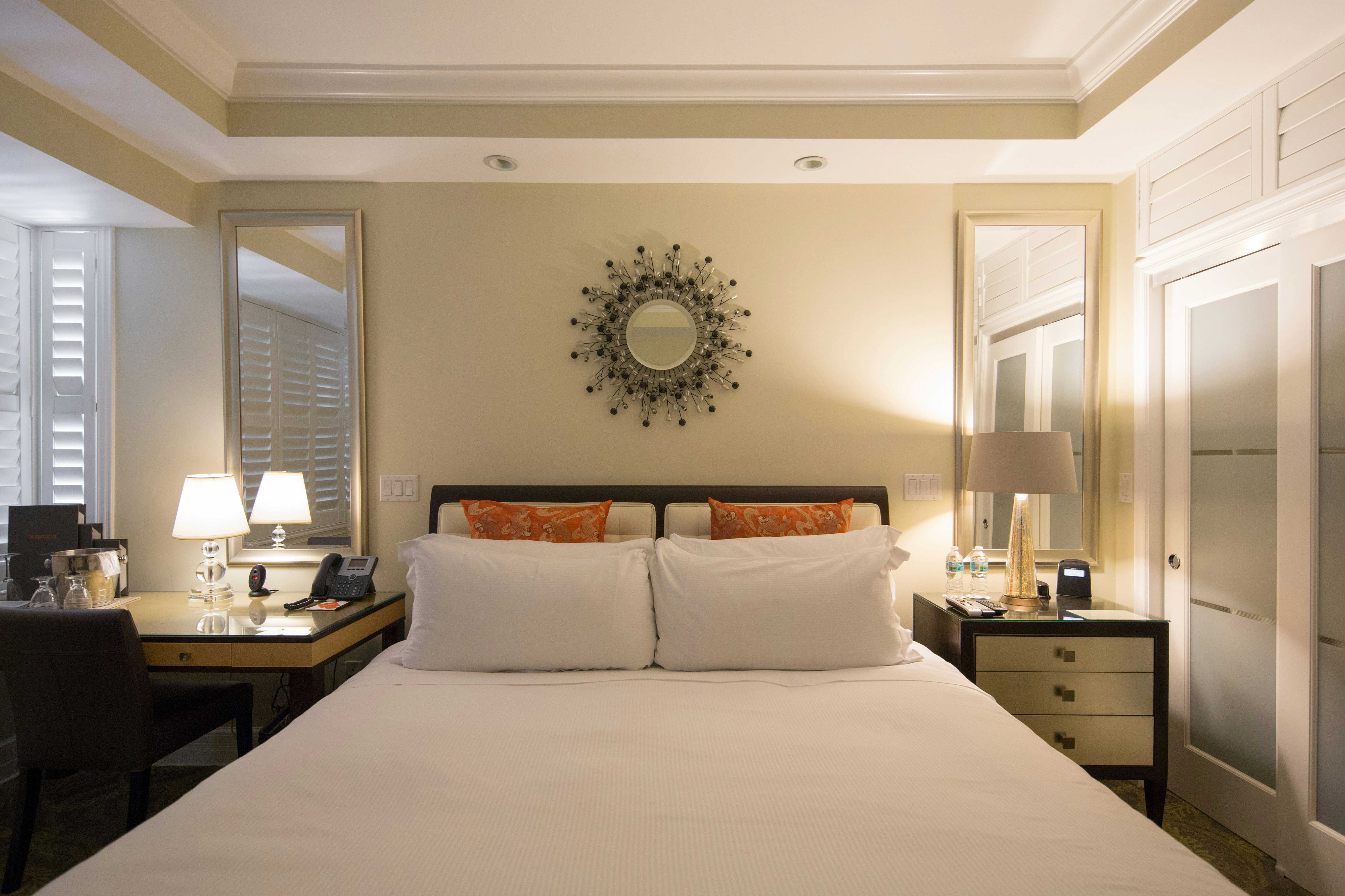 Main House King Bed Ada