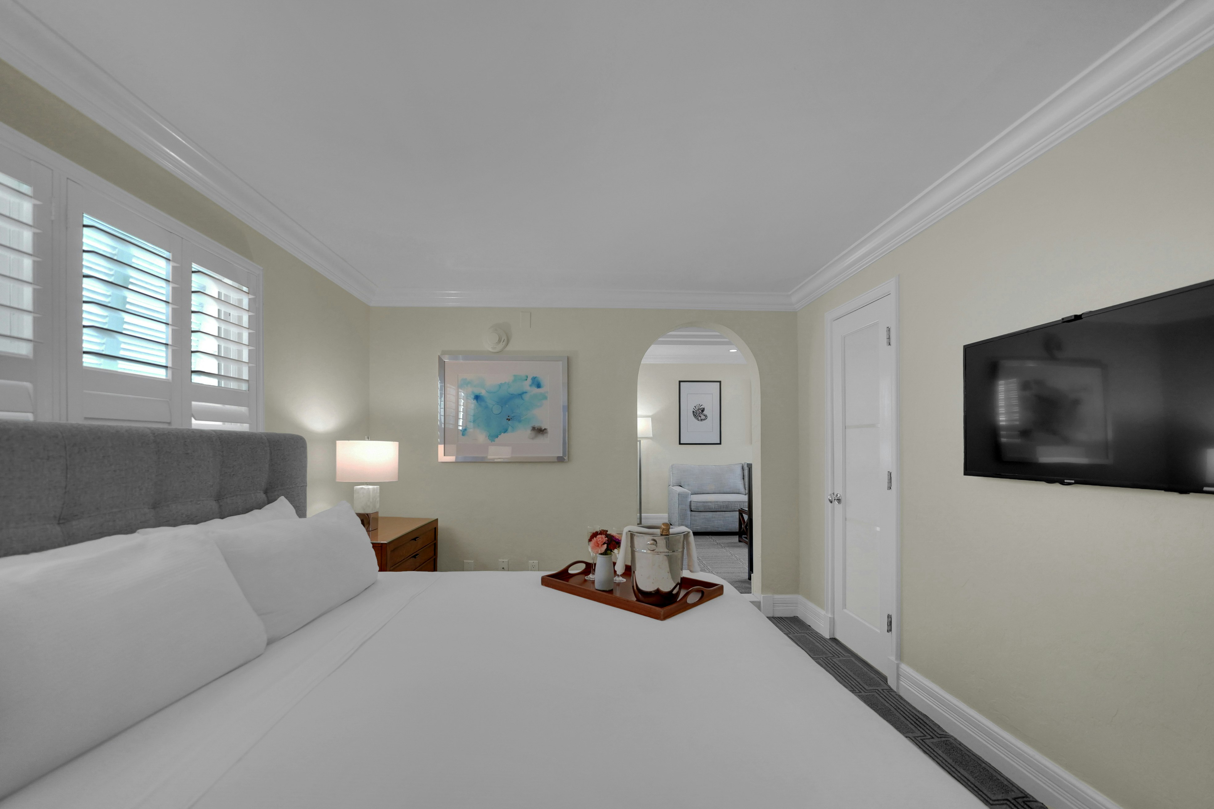 Main House One Bedroom Suites