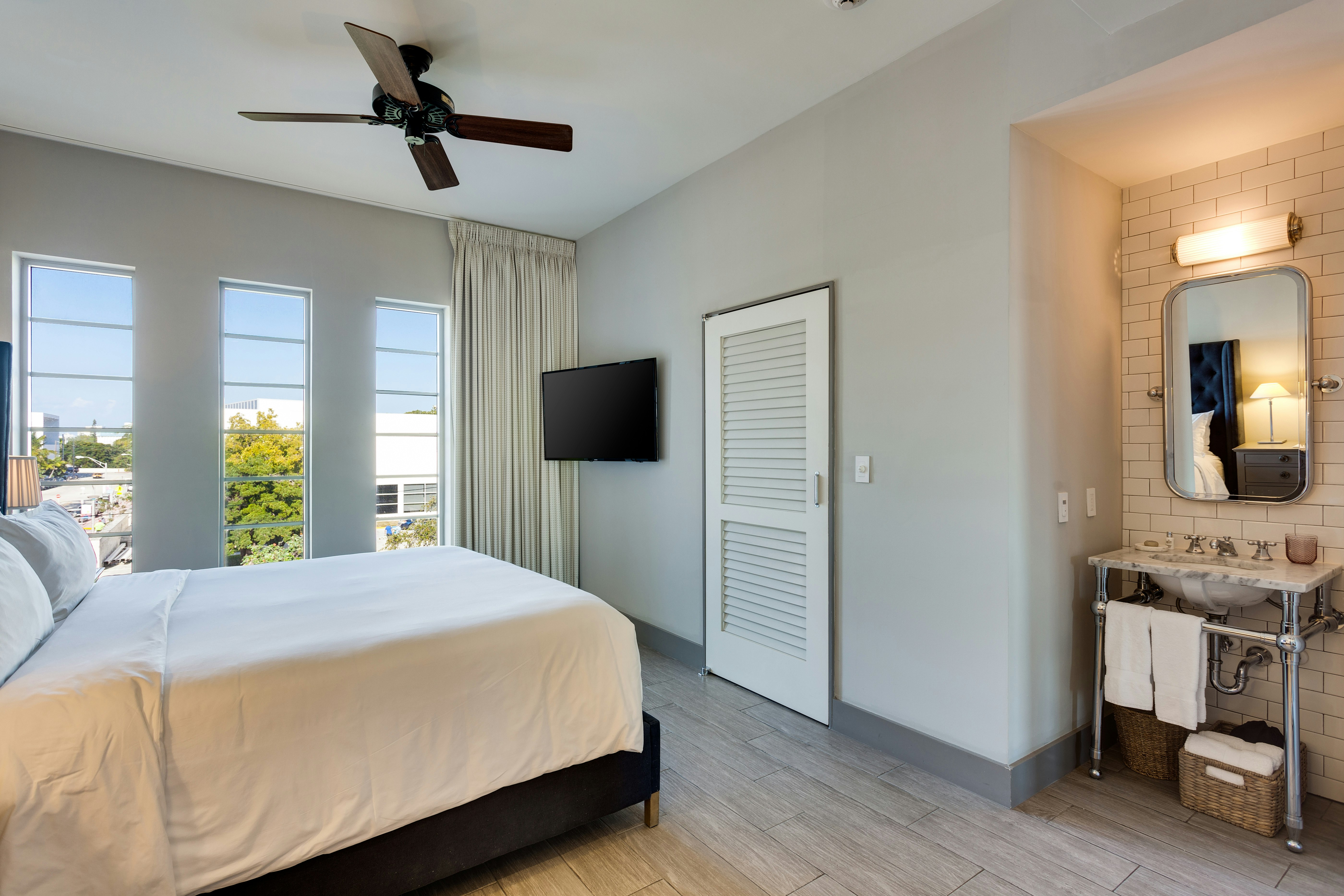 Classic King - Bedroom