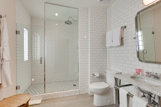 Guestroom - Bathroom