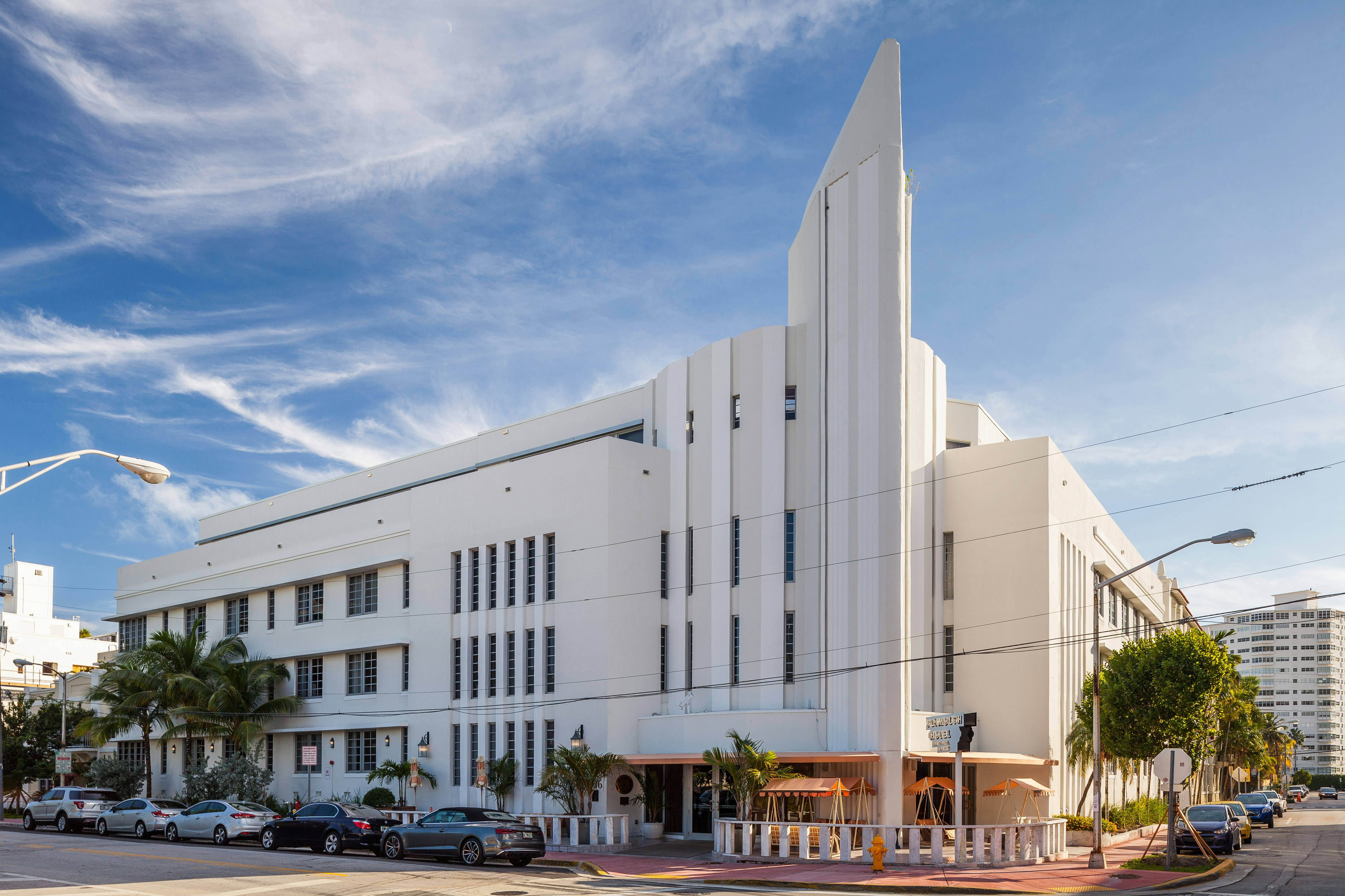 Plymouth Hotel Exterior