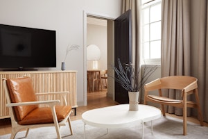 Dawn Suite - Living Area