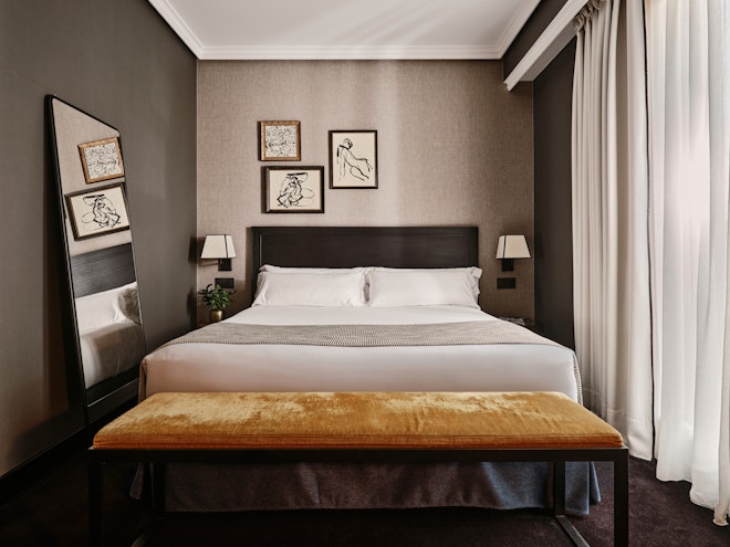 Classic Room - Bedroom