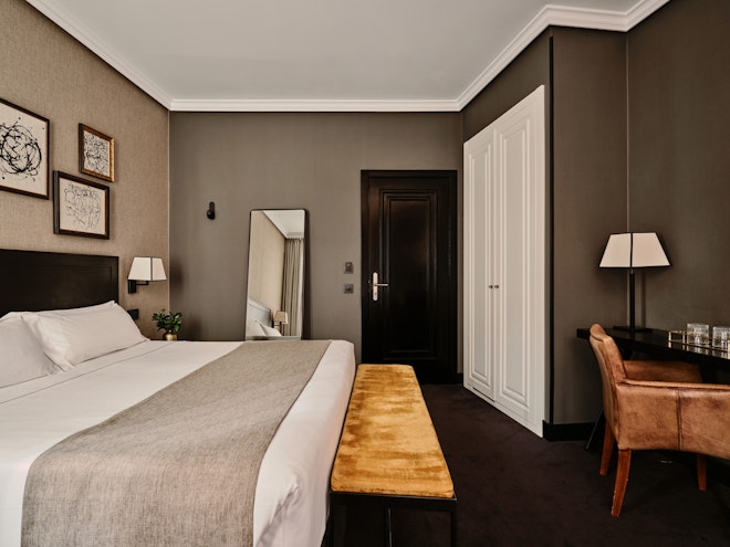 Family Room - Bedroom