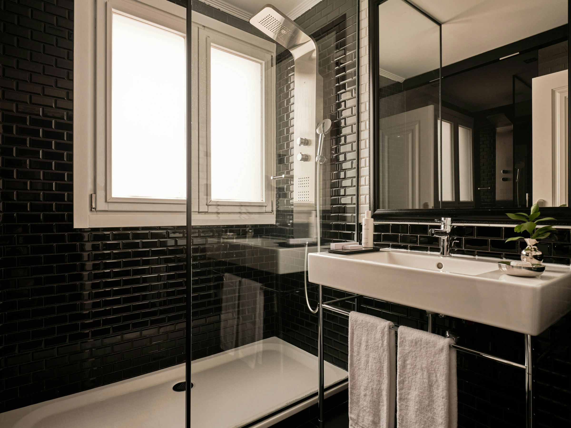 Deluxe Terrace - Bathroom