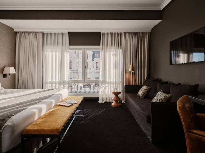 Grand Deluxe City Views - Bedroom