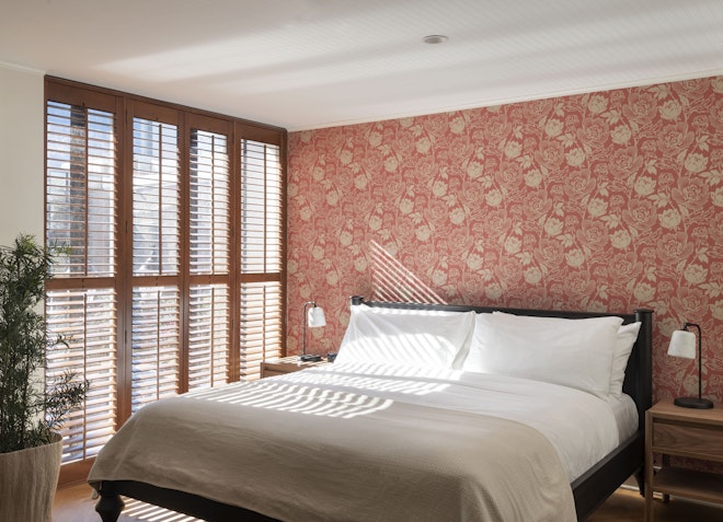 King Room - Bedroom