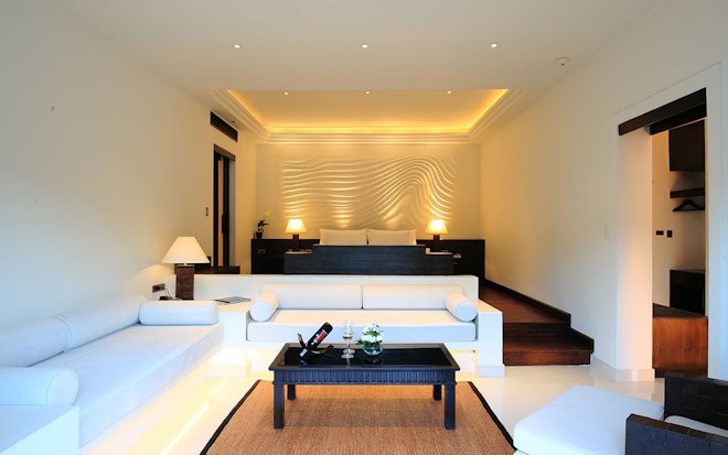 Grand Pool Suite
