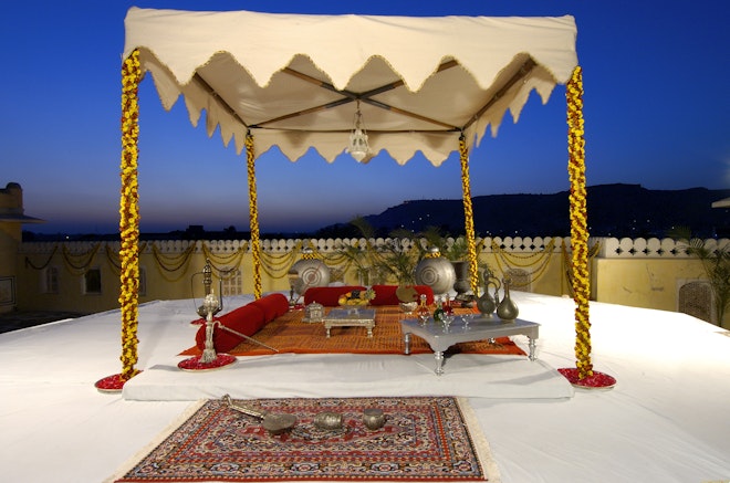Palace Suite - Outdoor Baithak