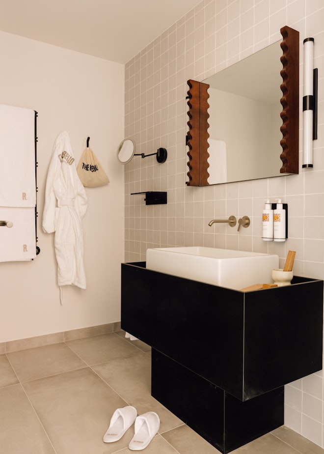 One Bedroom River Suite