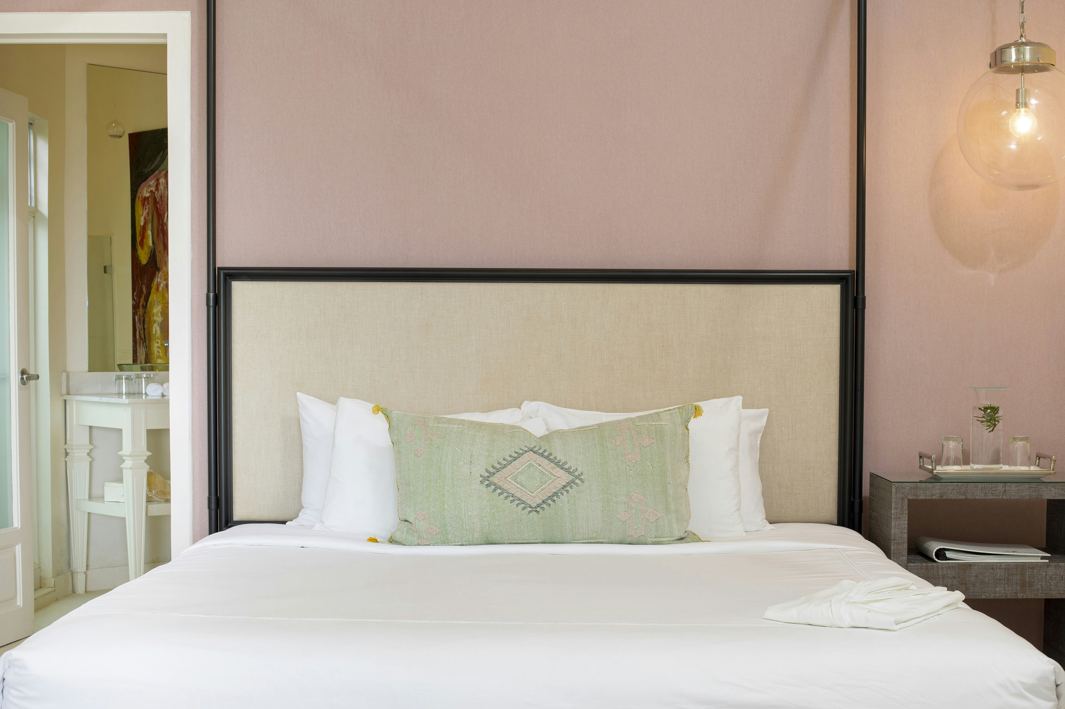 Premium Room - Bedroom