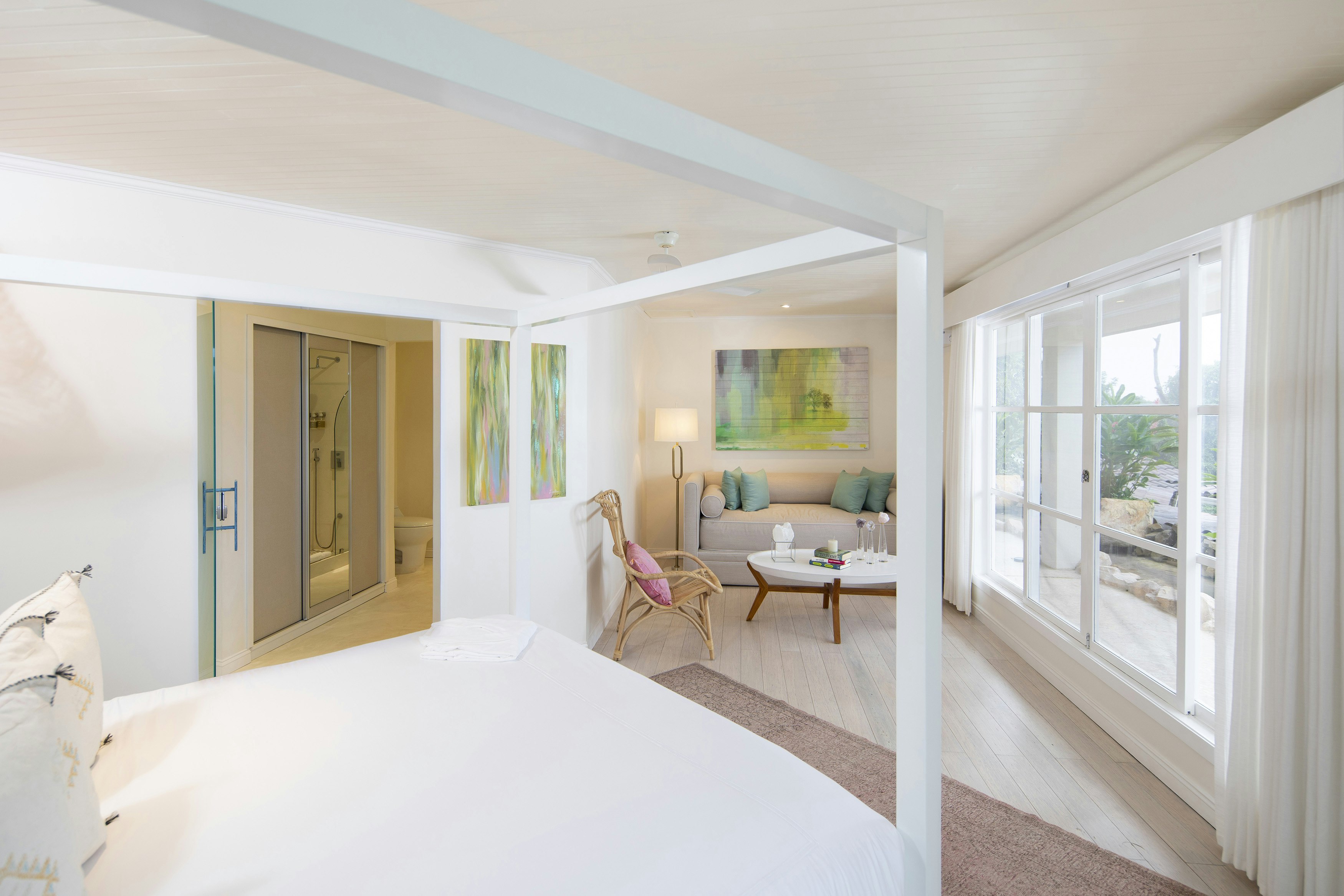 Deluxe Room - Bedroom