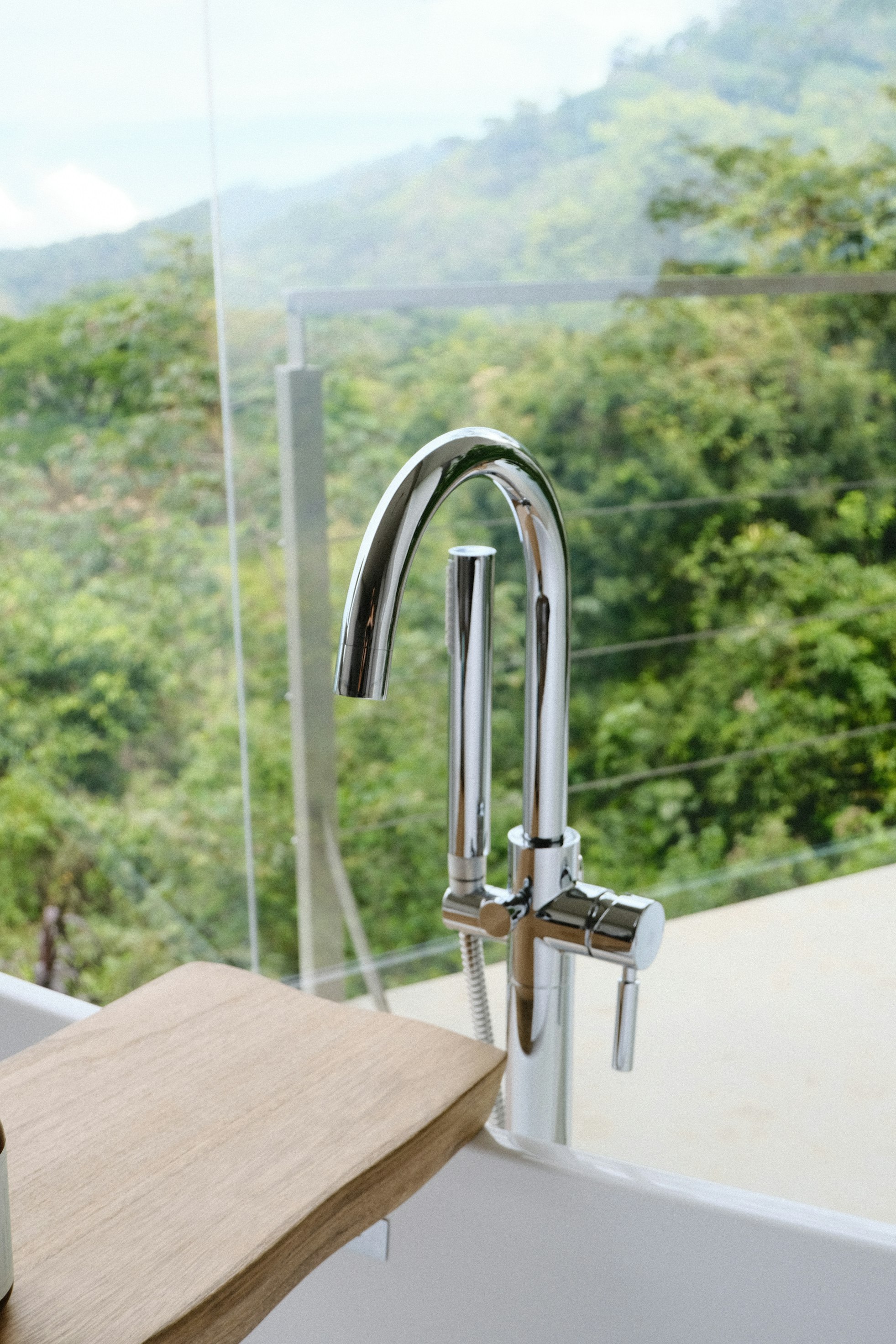 Santosha Luxury Loft - Bathtub