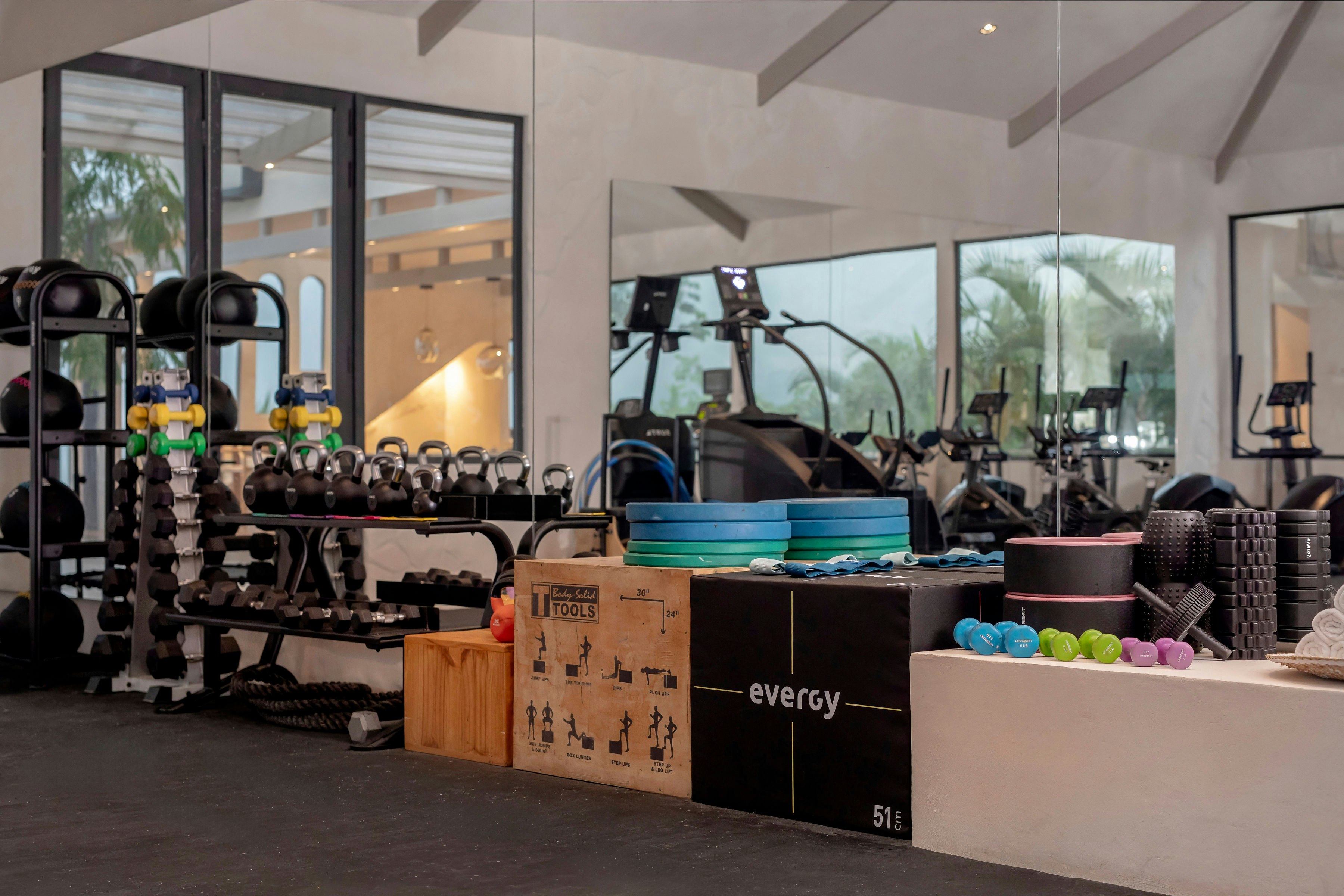 Santosha Studio Gym