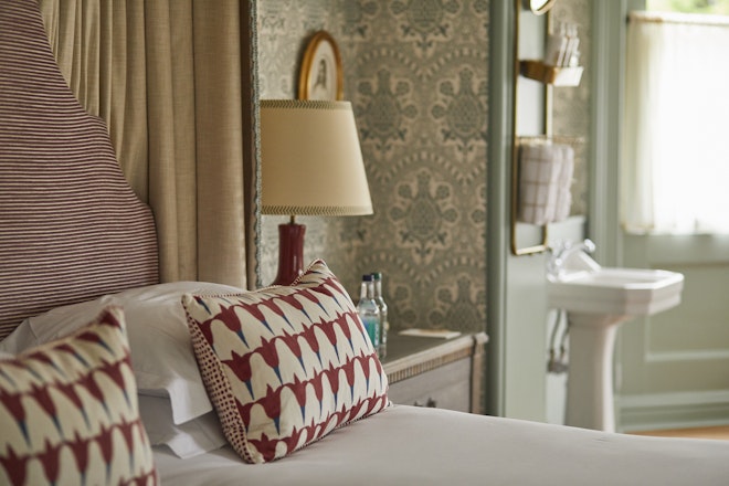 Sutton Suite