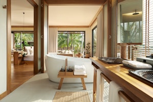 The Retreat Ocean Suite - Bathroom
