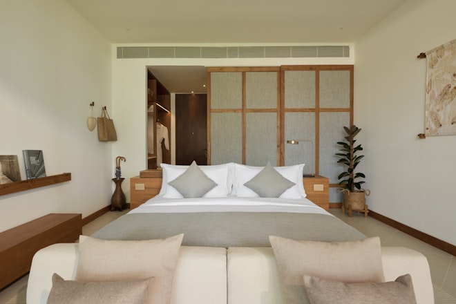 Premier Balcony Room - Bedroom