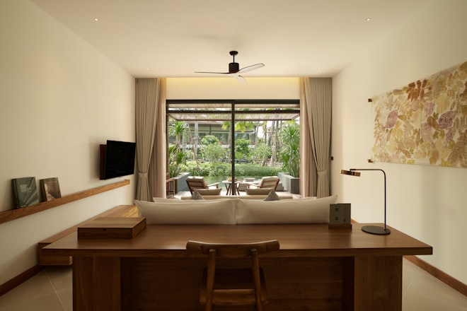 Deluxe Pool Access Room - Bedroom