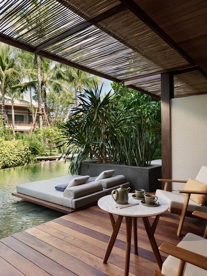 Premier Pool Access Room - Terrace