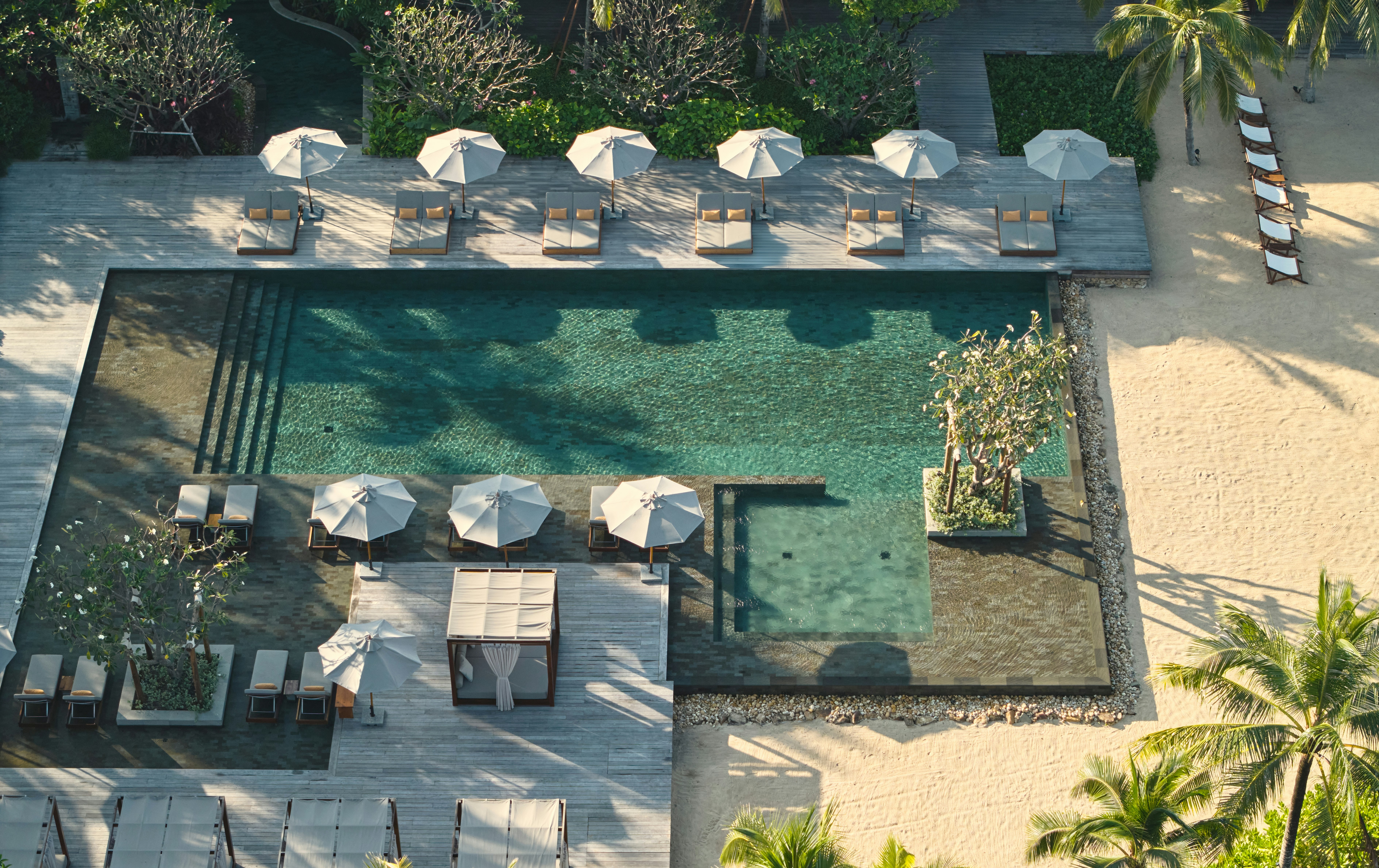 The Retreat Main Pool R