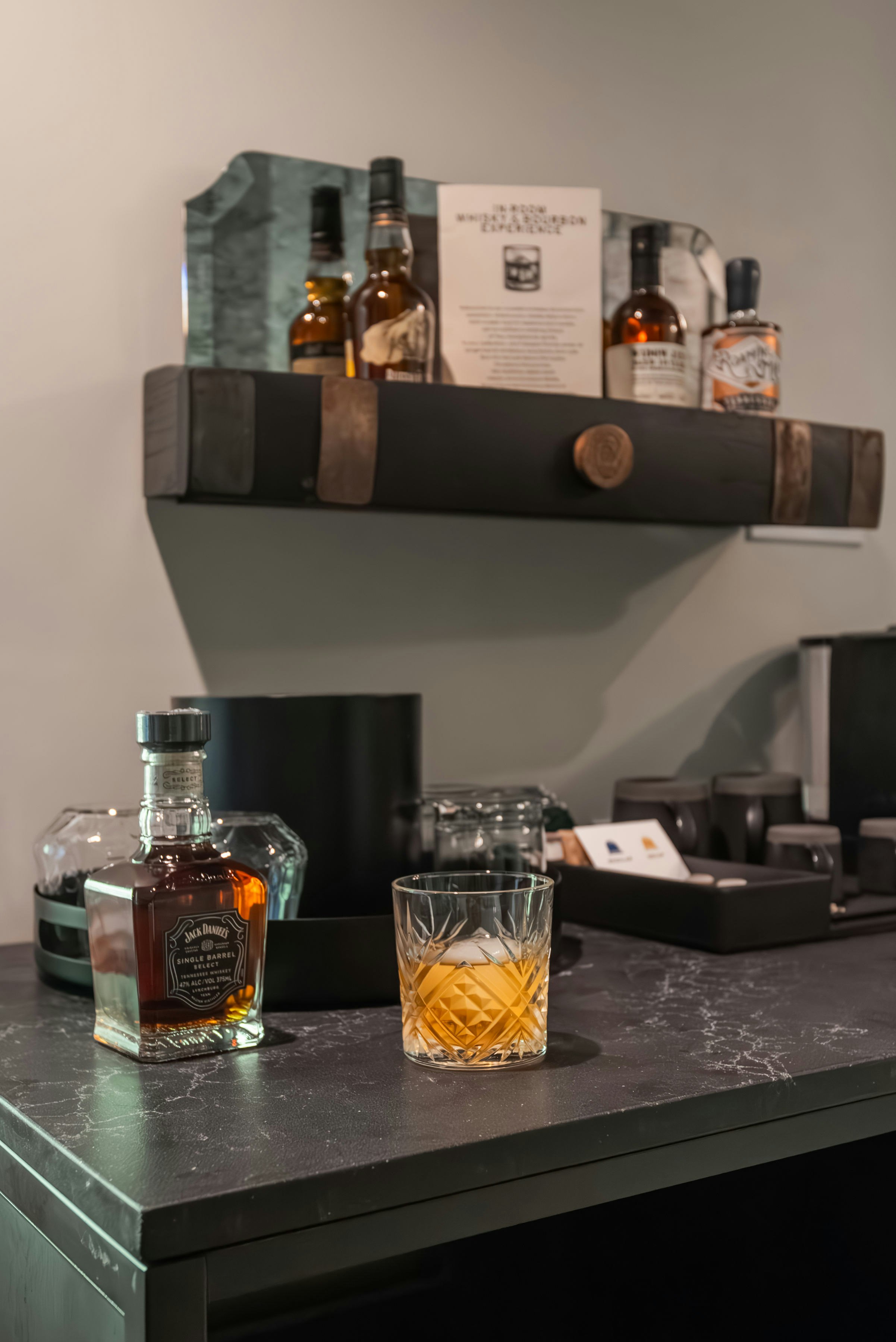 In-Room Bourbon Whisky Experience