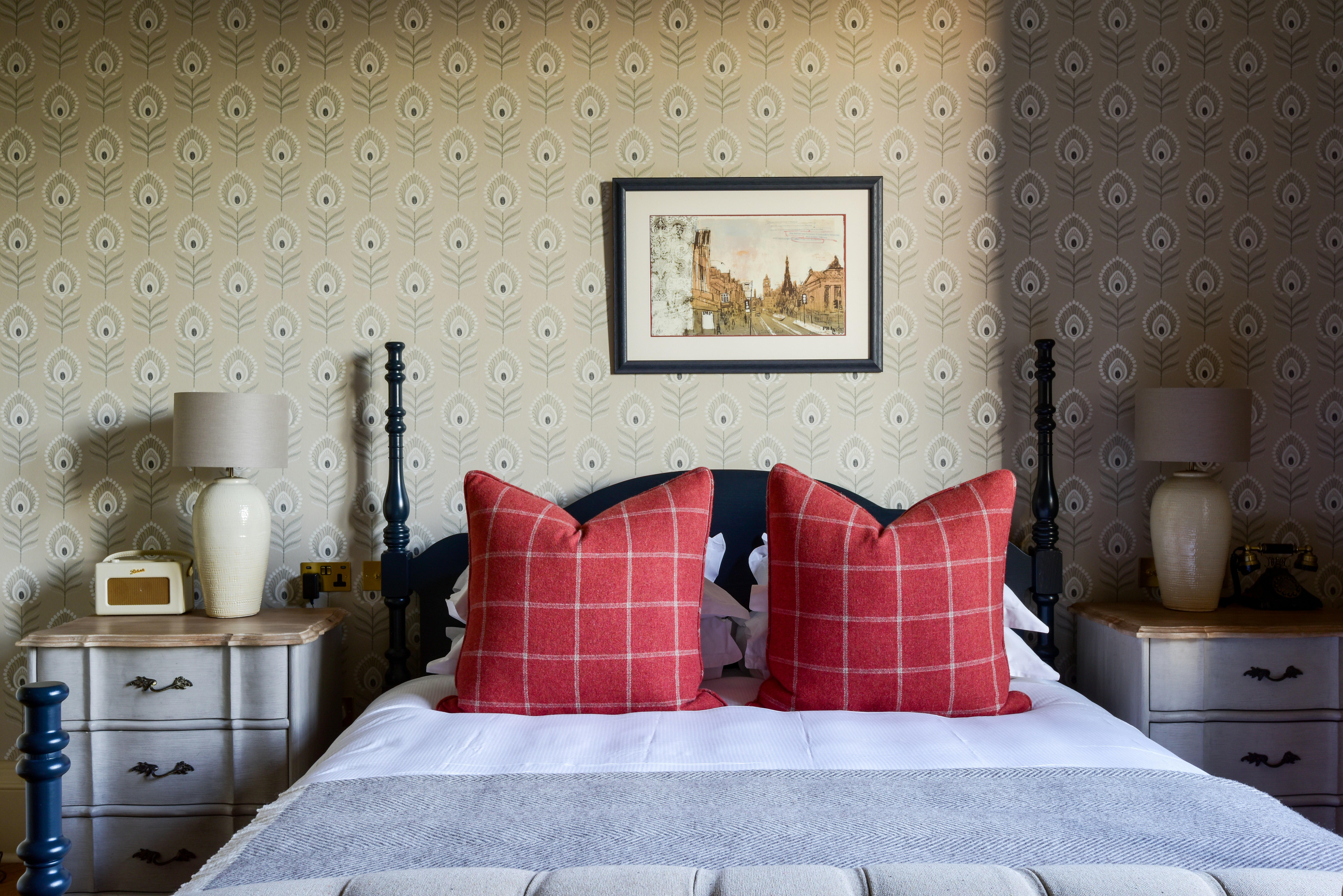 Roseate Junior Suite