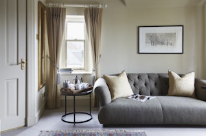 The House Executive Room - Living Area