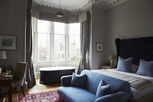 Roseate Junior Suite - Bedroom