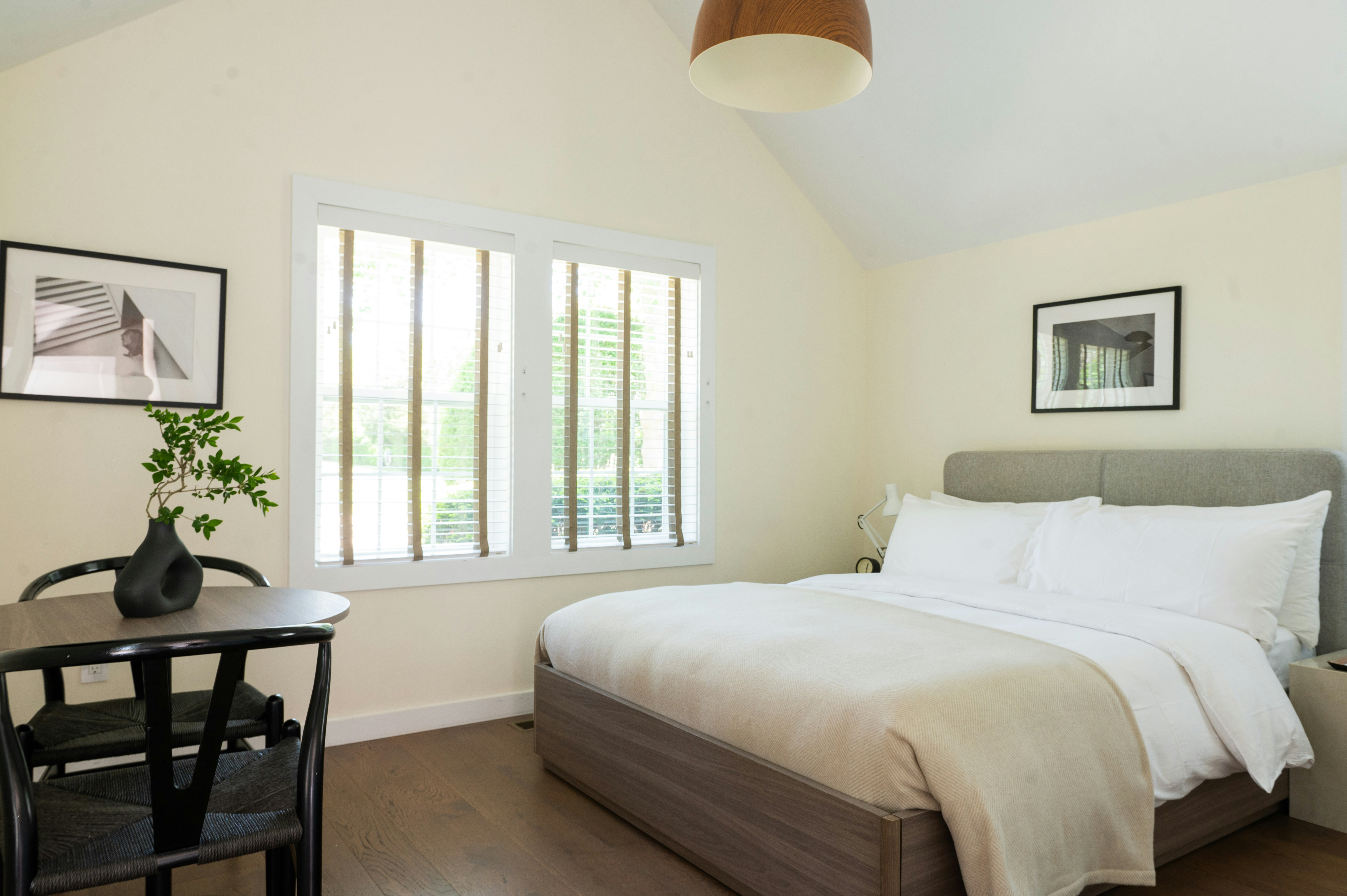 Studio Cottage - Bedroom